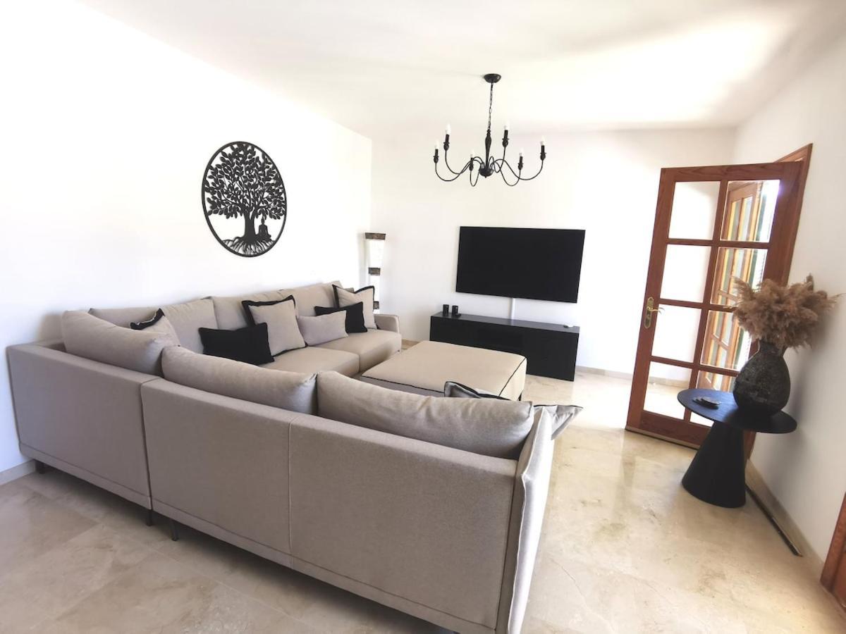 Villa Ibiza - Beautiful House With Private Pool Chayofa 外观 照片