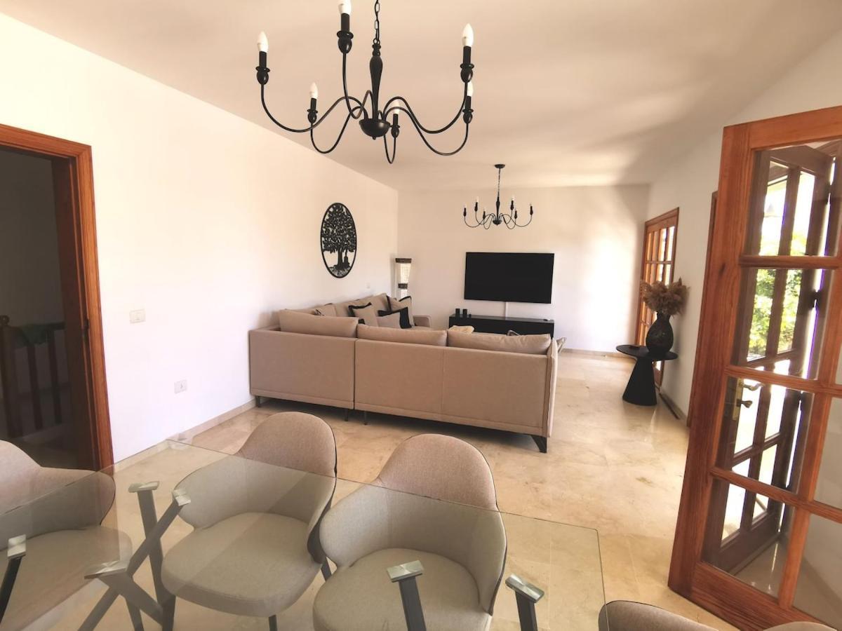 Villa Ibiza - Beautiful House With Private Pool Chayofa 外观 照片